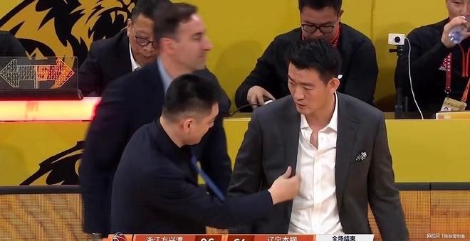 爱游戏官网 -关键时刻NBA总决赛焦点战，深圳男篮主帅复盘，压力陡增，更衣室氛围转暖的简单介绍