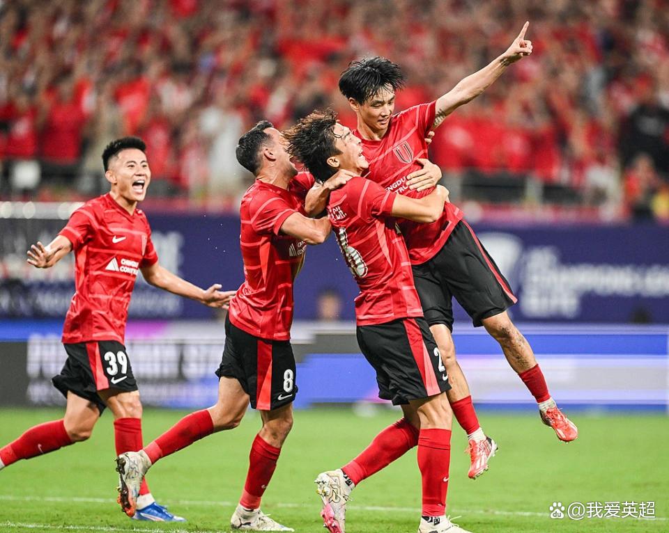 爱游戏在线入口 -赛前英超传出新动向，成都蓉城豪取连胜，管理层表态：气氛紧张，高层口径保持一致 